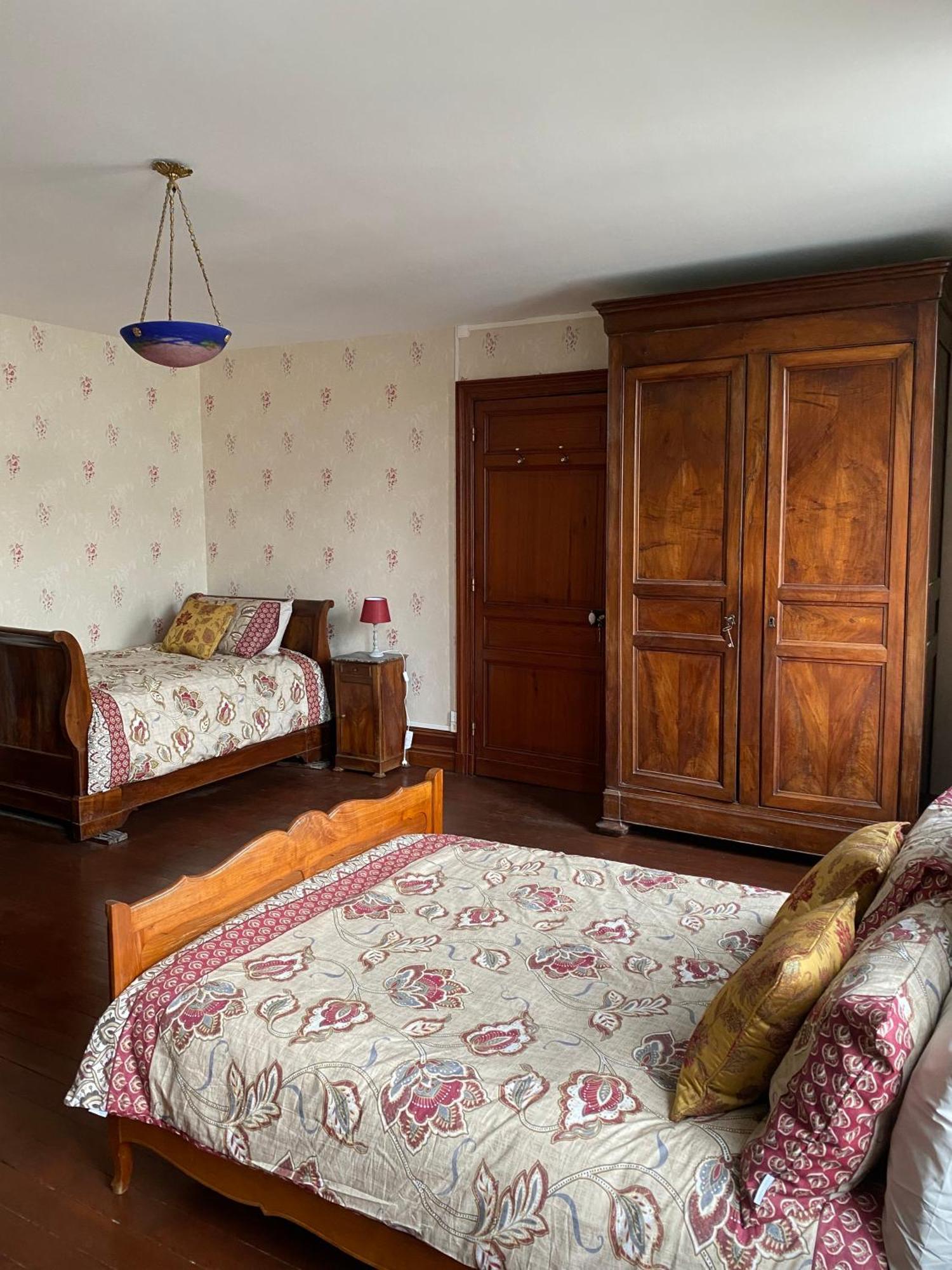 The Little Robin Bed & Breakfast Chevanceaux ภายนอก รูปภาพ